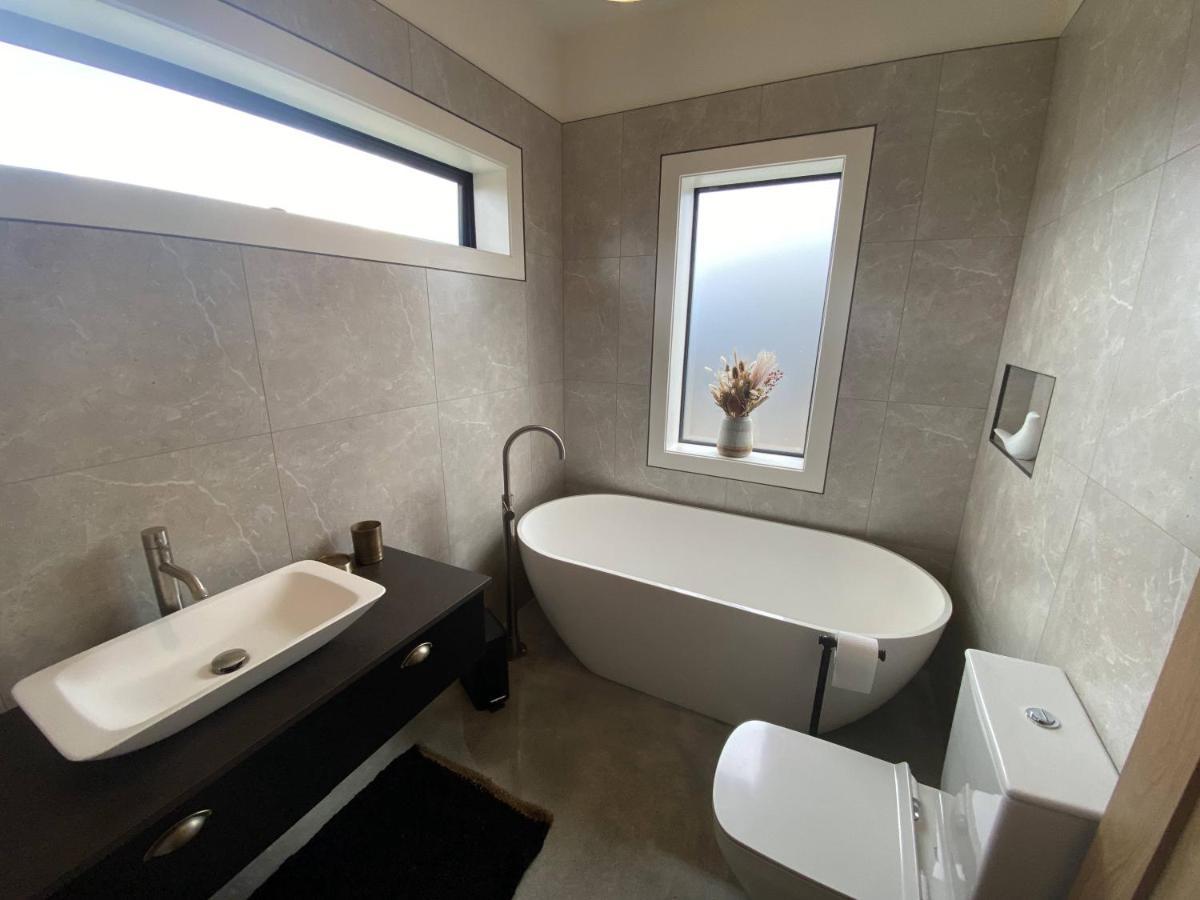Black Stilt Retreat, Stunning Luxury Property تويزل المظهر الخارجي الصورة
