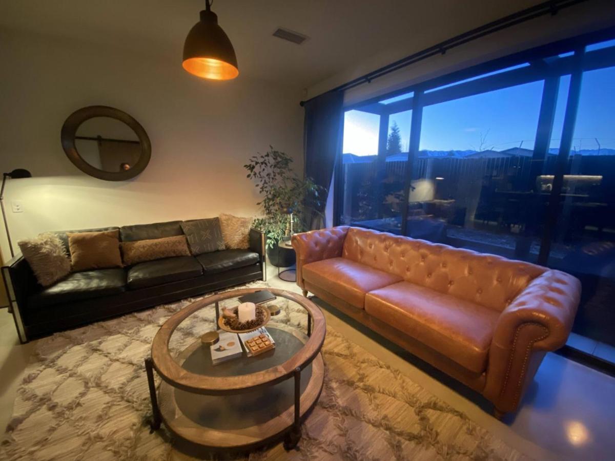 Black Stilt Retreat, Stunning Luxury Property تويزل المظهر الخارجي الصورة